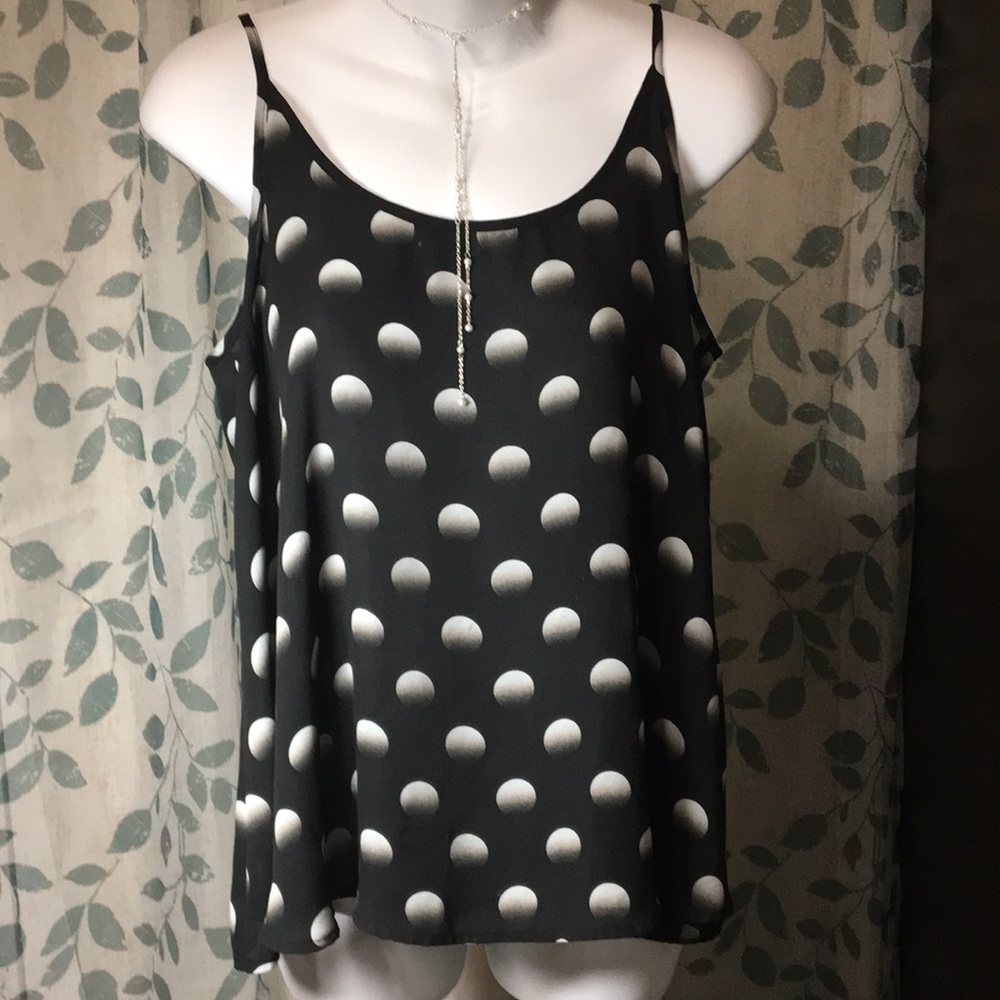 🖤Lose Apt. 9  tank top🖤